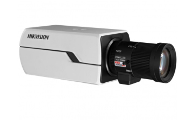 DS-2CD4026FWD-AP Kamera IP kompaktowa Dark Fighter, FullHD, 2 Mpix, WDR 120dB, P-IRIS